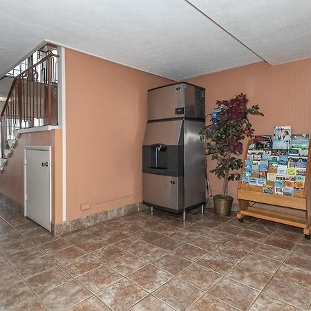 Americas Best Value Inn Ashtabula/Austinburg Exteriér fotografie