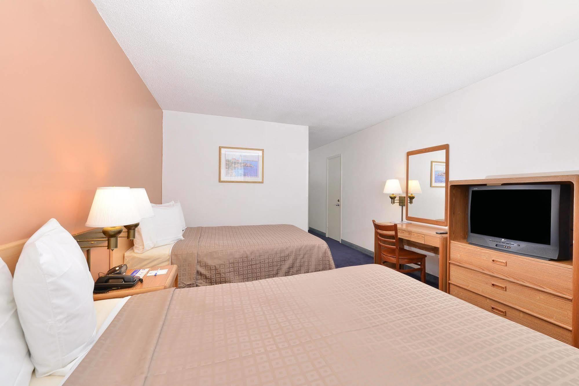 Americas Best Value Inn Ashtabula/Austinburg Exteriér fotografie